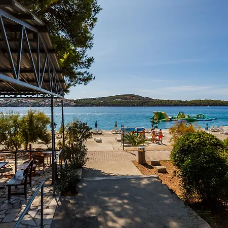 Ξενοδοχείο Medena 4*