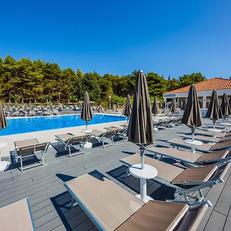 Hotel Medena Seget Donji